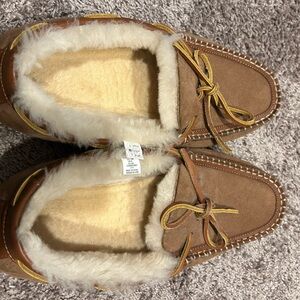 Men's Lands End Brown Suede Moccasin Slippers Sz 10